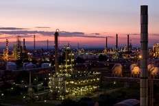 Small mol danube refinery 11 1479295968